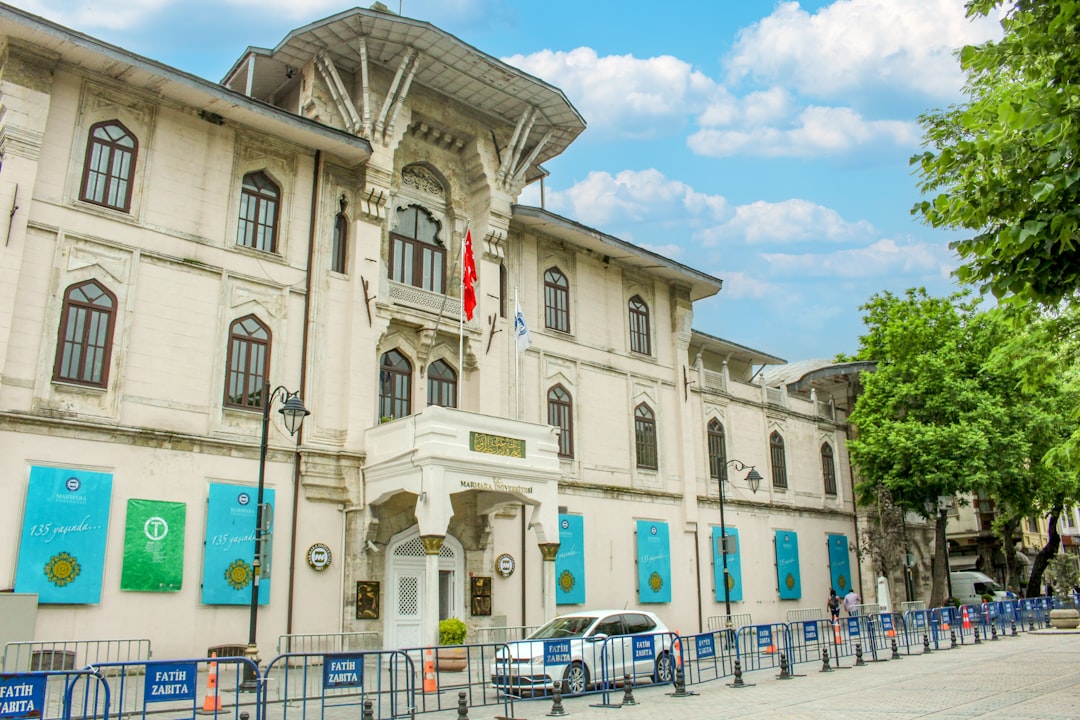 Üsküdar Belediyesi Binası