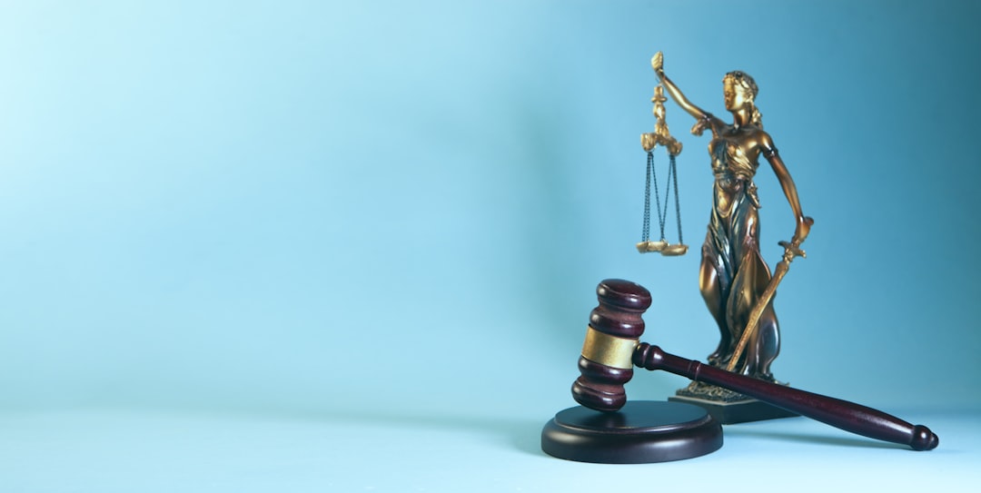 legal scales and gavel