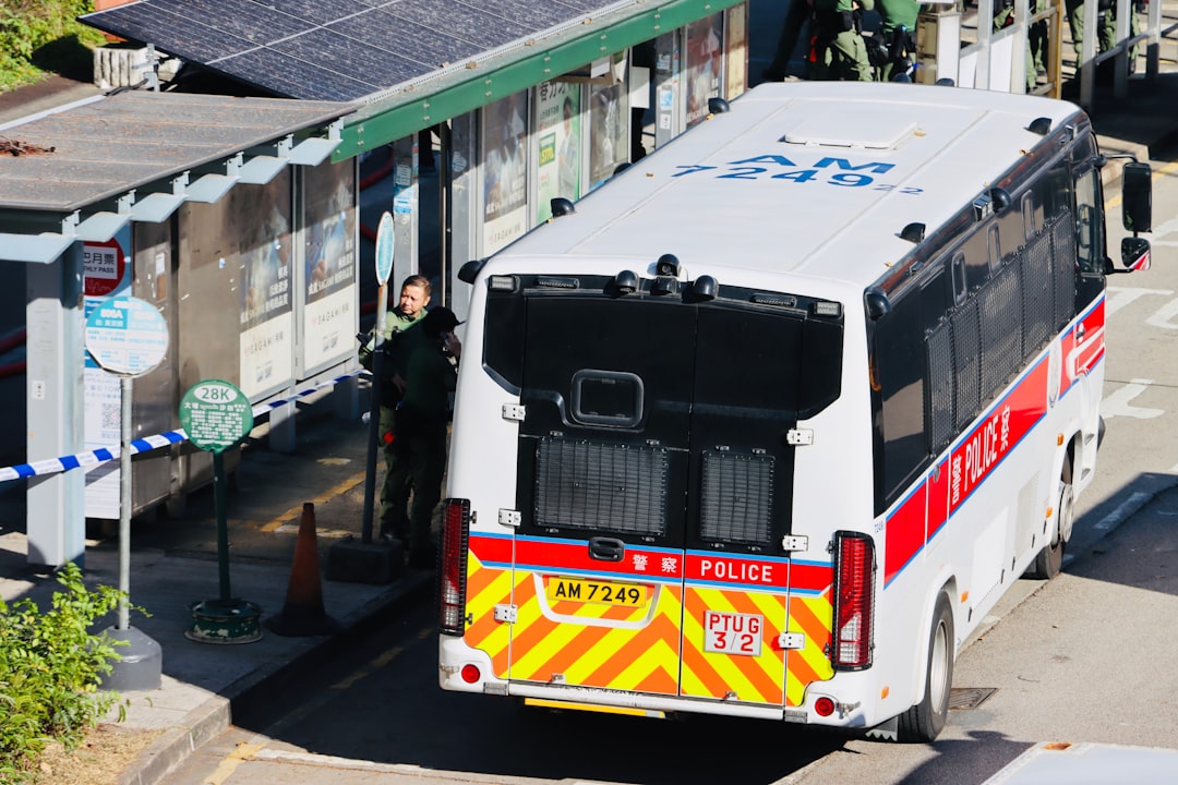 Polis midibüsü kazası müdahale