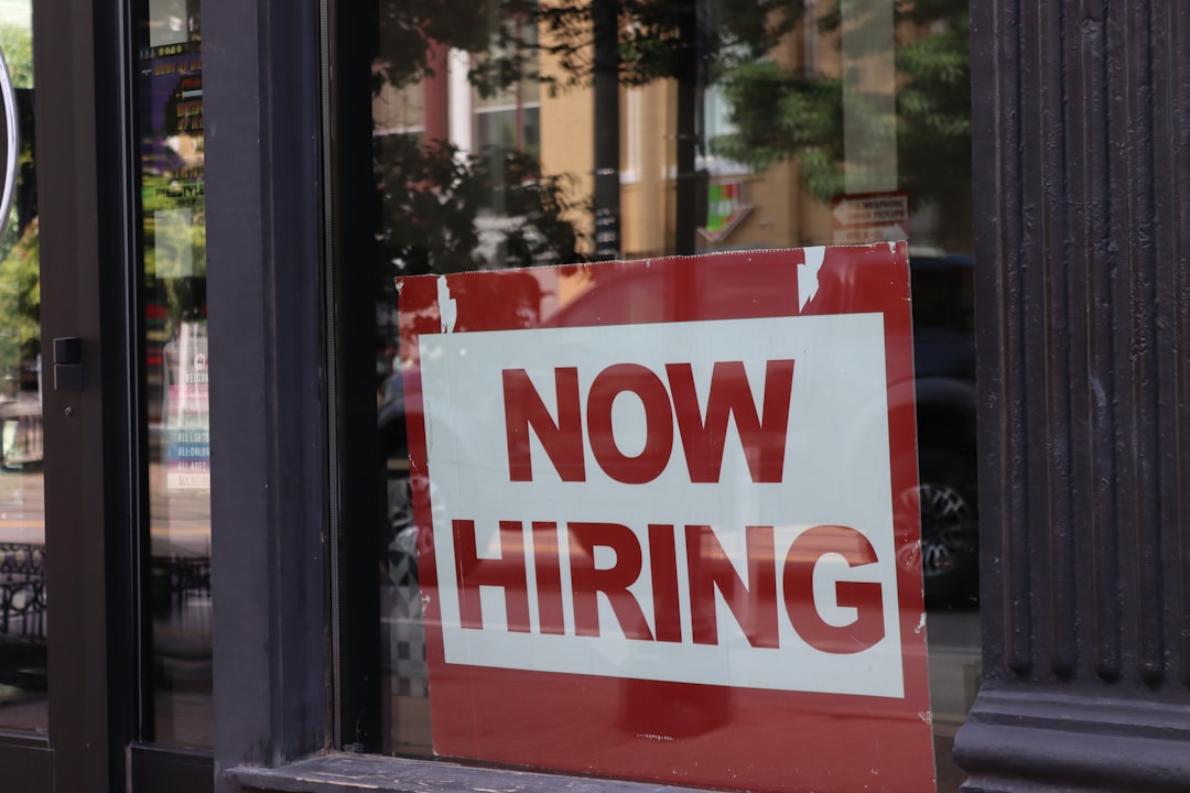 işsizlik ödeneği alan işsiz kişi