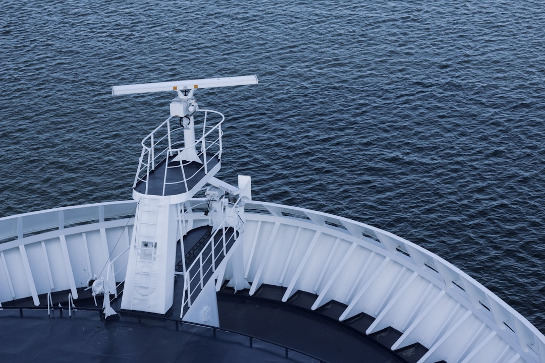 İnsansız hava araçları ve insansız deniz araçları