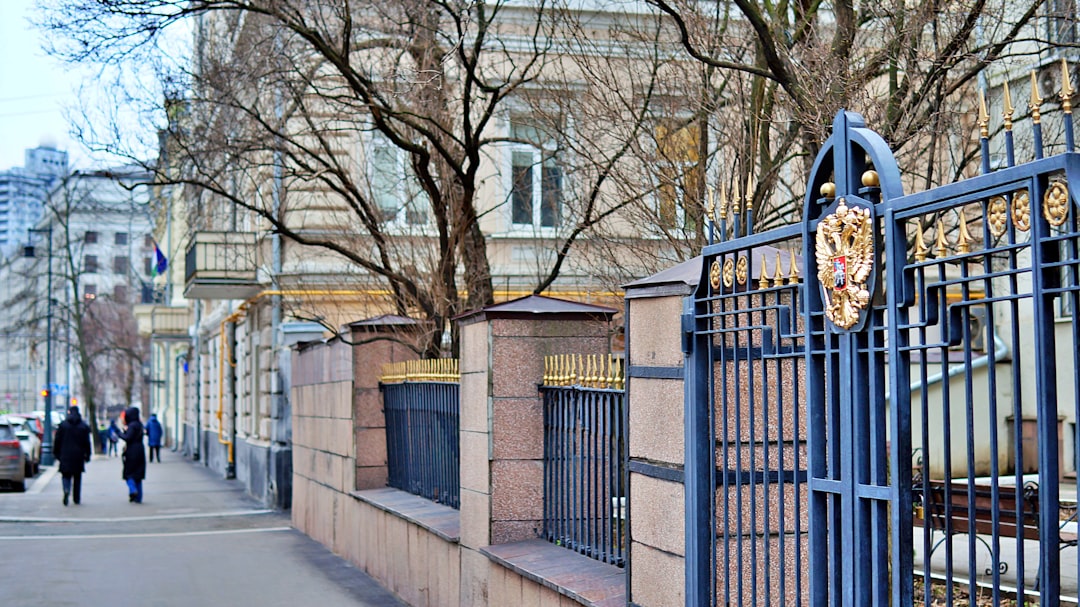 İsrail Konsolosluğu önünde polis müdahalesi