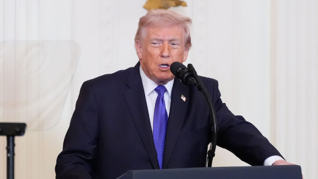 Trump'ın Sözleriyle Petrolde Şok Düşüş! Piyasalar Neden Sallanıyor?