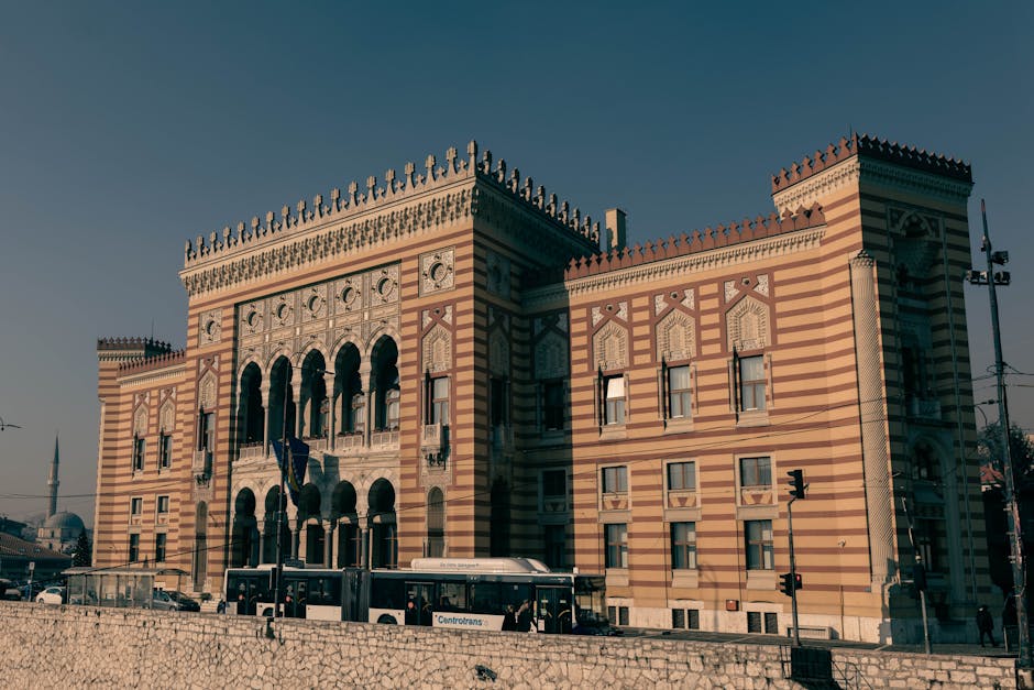 Uşak Belediye binası