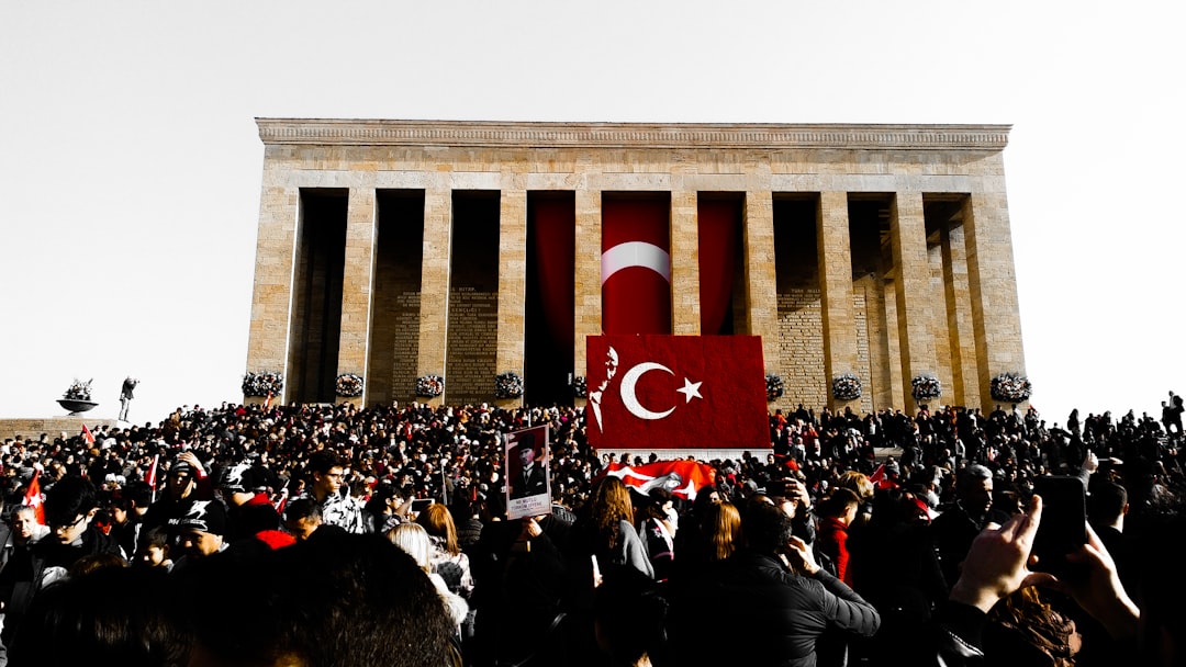 AKP Sözcüsü Çelik: Özgür Özel Ağır Yenilgiyle Karşılaşabilir!