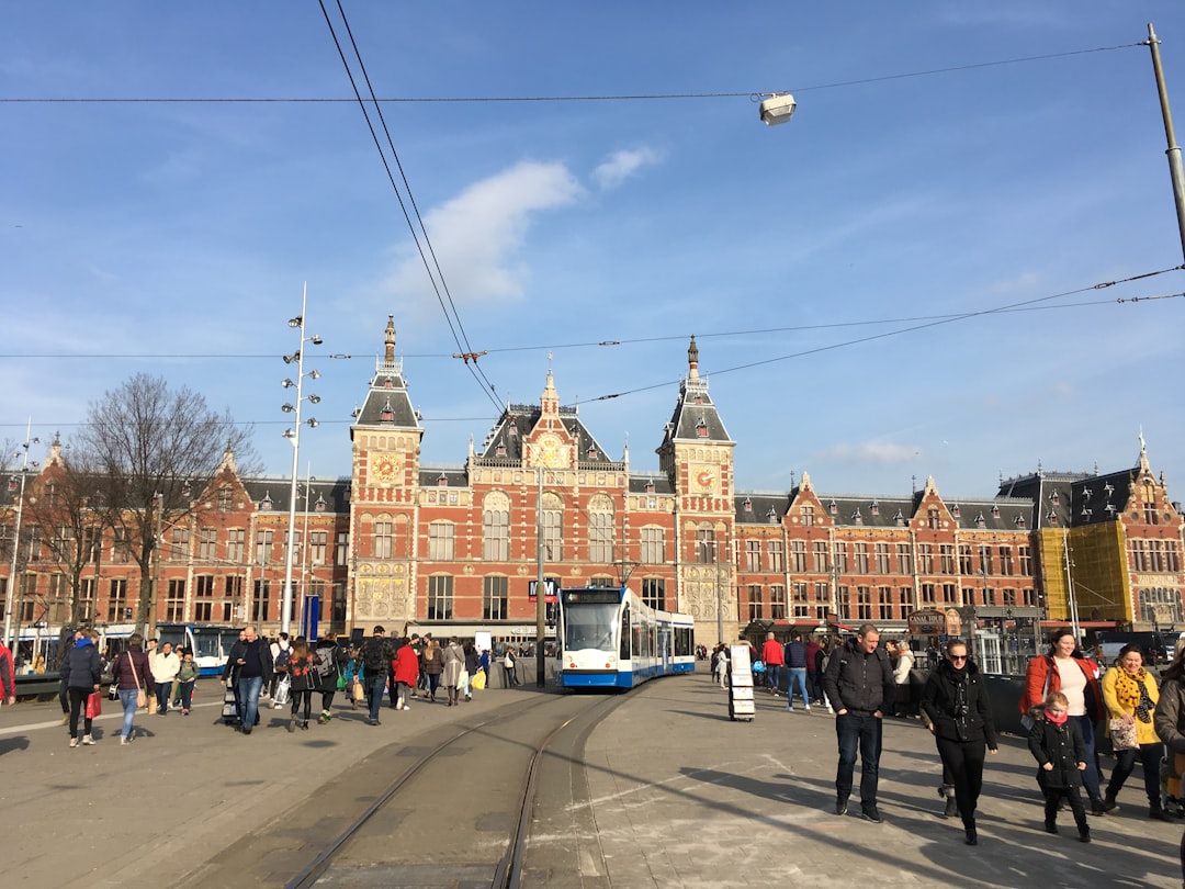Amsterdam Yahudi Okulu Patlama