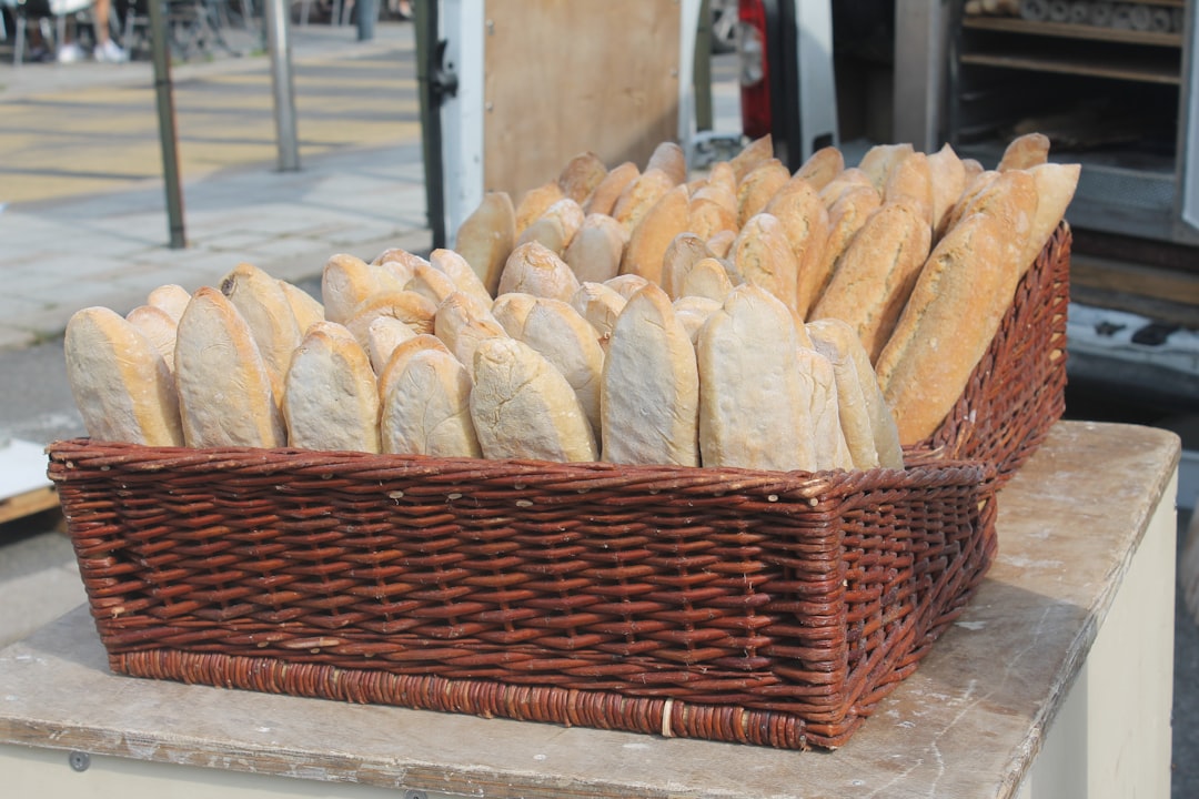 market bread prices