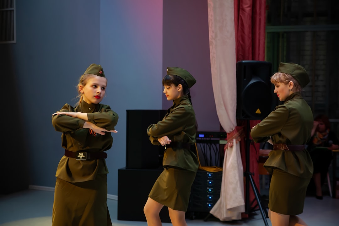 Sahnelerin Yeni Yüzleri: Genç Oyuncular ve Çağdaş Tiyatroya Bakış