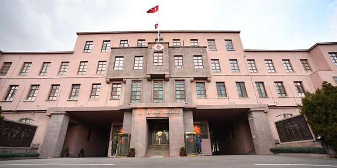 Mersin'de Şok Skandal: Belediye Aşevinde Yarış Atı Kavurması!