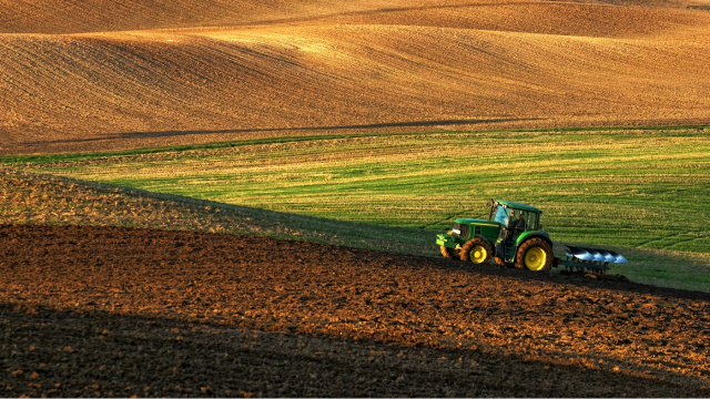 Trump'tan İran'a Sert Uyarı: 'Yok Etmeye Henüz Başlamadık!'