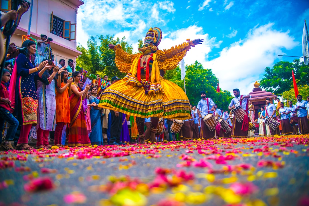 Manisa'da Dünya Romanlar Günü kutlamaları