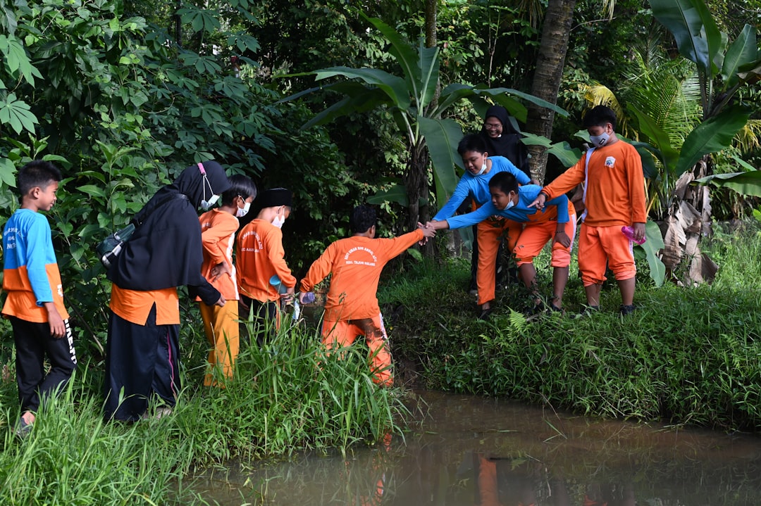 Dere yatağında arama çalışmaları