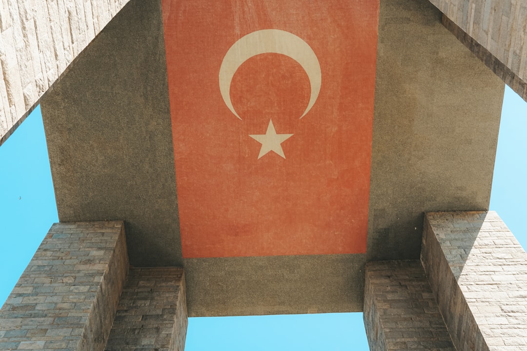 Murat Bardakçı ve İlber Ortaylı dostluk anısı